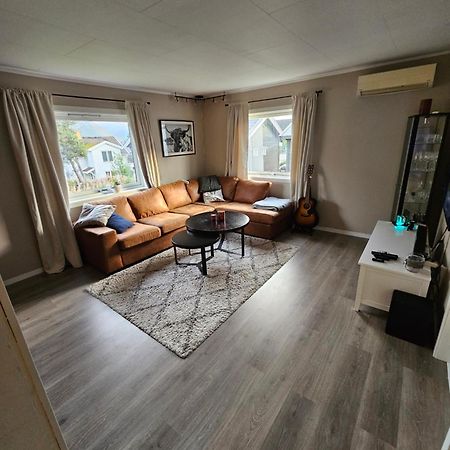 Fin 3Roms Leilighet Tromsø Kültér fotó